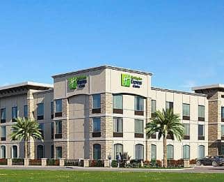 Holiday Inn Express & Suites Gulf Breeze – Pensacola Area Hotel