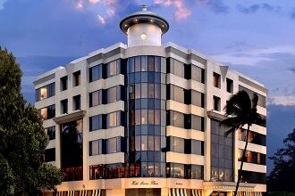Hotel Marine Plaza Mumbai - Lowest Flight Fares Hotel Marine Plaza Mumbai