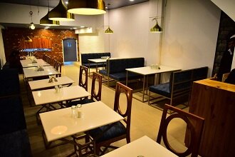 Oasis Cafe & Restaurant  Kangra
