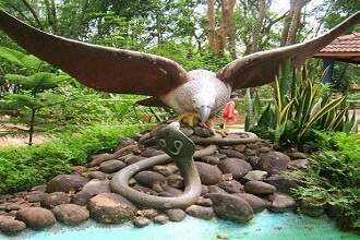 Parassinikkadavu Snake Park Kannur