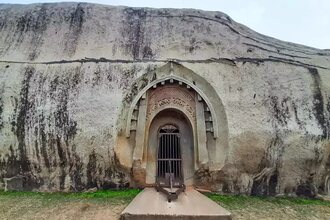 Barabar Caves Gaya - Lowest Flight Fares Barabar Caves Gaya