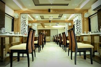 Brahmaniya Dining Hall Restaurant Jamnagar
