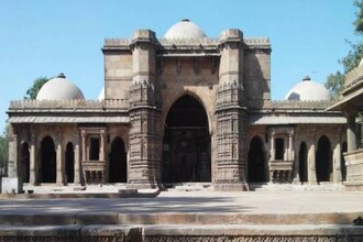 Dada Hari Vav Ahmedabad