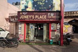 Joney’s Place Agra 