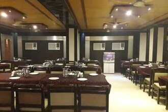 Navnita Restaurant Jabalpur