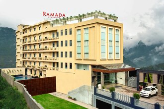 Ramadha by Wyndham Hotel Katra