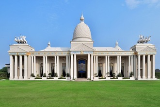 Sheraton Grand Palace Hotel Indore