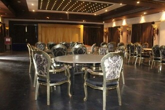 The Grand Neelam Hotel Raipur