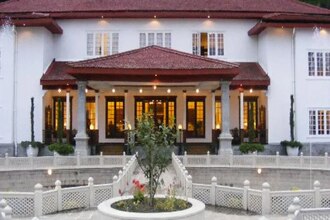 The Lalit Grand Palace Hotel Srinagar
