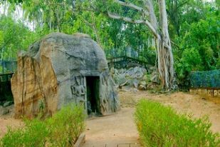 Vizhinjam Rock Cut Caves Trivandrum