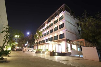 Hotel Riverview Ahmedabd