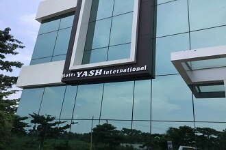 Hotel Yash International Kushinagar