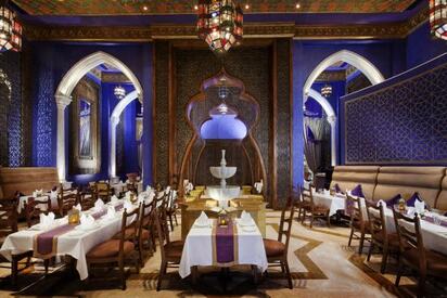Al Nafoorah Restaurant Dubai