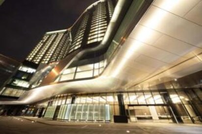Crown Metropol Melbourne Hotel - Lowest Flight Fares Crown Metropol Melbourne Hotel