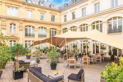 Crowne Plaza Paris Republique Hotel