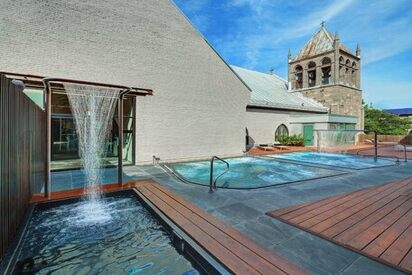 Hotel St. Thomas Montreal - Lowest Flight Fares Hotel St. Thomas Montreal