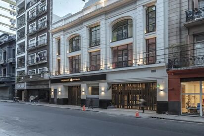 Huinid-Obelisco-Hotel-Buenos-Aires