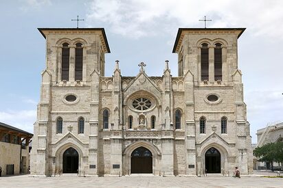 Iglesia de Nuestra Señora de la Candelaria y Guadalupe San Antonio  