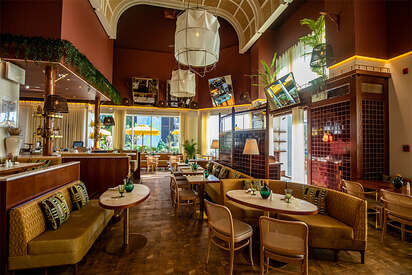 Lana Lusa Restaurant Dubai - Lowest Flight Fares Lana Lusa Restaurant Dubai
