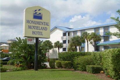Monumental-Movieland-Hotel-Orlando
