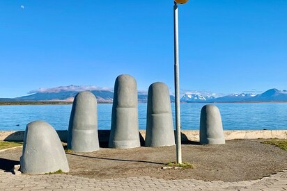 Monumento-de-la-Mano-Puerto-Natales