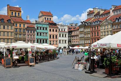 Plaza de mercado de ciudad antigua Varsovia 