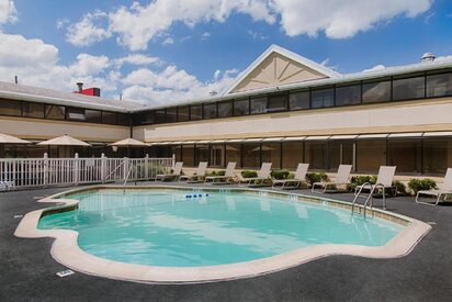Ramada by Wyndham Hotel Boston - Lowest Flight Fares Ramada by Wyndham Hotel Boston