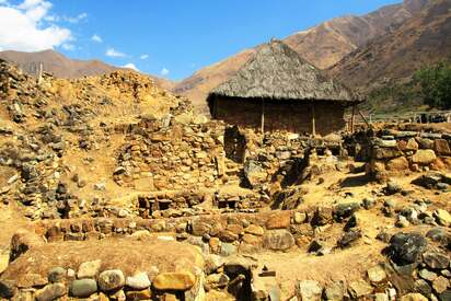 Templo de las Manos Cruzadas Huánuco 