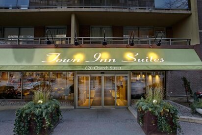Town Inn Suites Hotel Toronto - Lowest Flight Fares Town Inn Suites Hotel Toronto