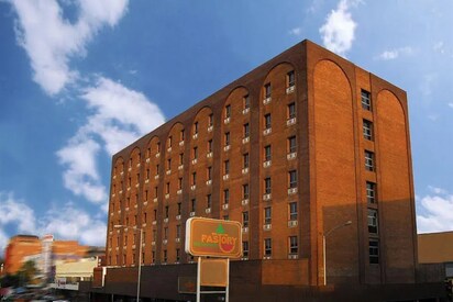 Fastos Hotel