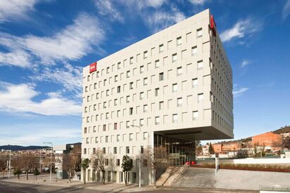 ibis Barcelona Santa Coloma Barcelona 