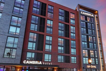 Cambria Hotel London 