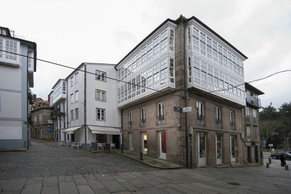 Casas Reais santiago de compostela - Lowest Flight Fares Casas Reais santiago de compostela