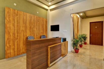 Collection O Golden Galaxy Inn Lucknow - Lowest Flight Fares Collection O Golden Galaxy Inn Lucknow