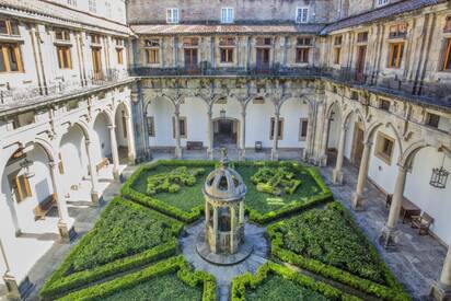 Hostal de los reyes católicos santiago de compostela - Lowest Flight Fares Hostal de los reyes católicos santiago de compostela
