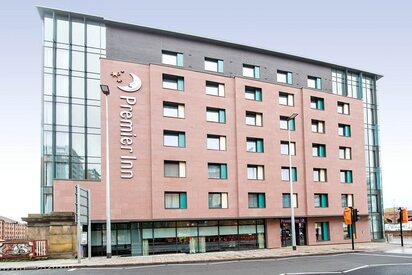 Premier Inn Manchester City Center Hotel Manchester 