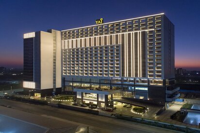 Taj Skyline Hotel Ahmedabad - Lowest Flight Fares Taj Skyline Hotel Ahmedabad