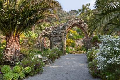 Tresco-Abbey-Garden-Scilly-Isles - Lowest Flight Fares Tresco Abbey Garden Scilly Isles