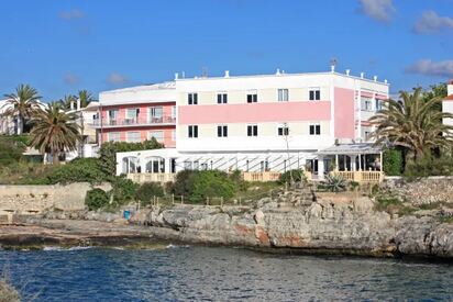 cala bona y mar blava menorca