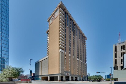 Crowne Plaza, an IHG Hotel