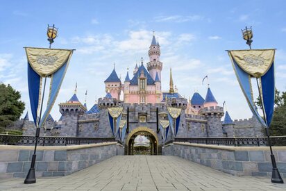 Disneyland-Park-Anaheim - Lowest Flight Fares Disneyland Park