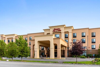 Hampton Inn Suites Hotel Fairbanks