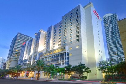 Hampton Inn Suites by Hilton Miami 