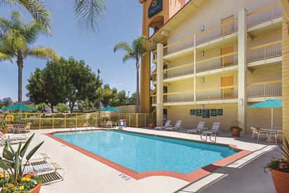 La Quinta Inn Suites By Wyndham Hotel San Diago