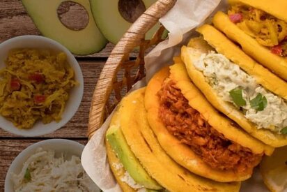 Los Chamos Arepas