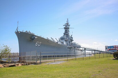 USS-Alabama-Battleship-Memorial-Park-Alabama - Lowest Flight Fares USS Alabama Battleship Memorial Park