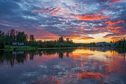 Witness the Midnight Sun Fairbanks