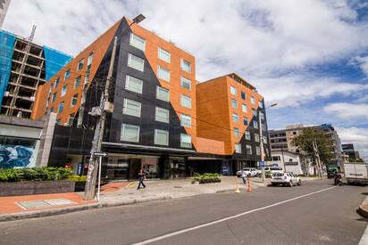 Best Western Plus 93 Park Hotel - Lowest Flight Fares Best Western Plus 93 Park Hotel