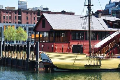 Boston Tea Party Barcos y Museo