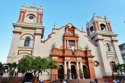 Catedral de S Pedro el Apóstol San Pedro Sula